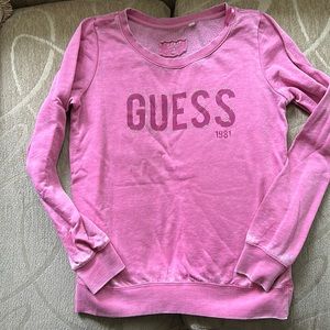 Vintage 2000 Guess crewneck sweater in pink